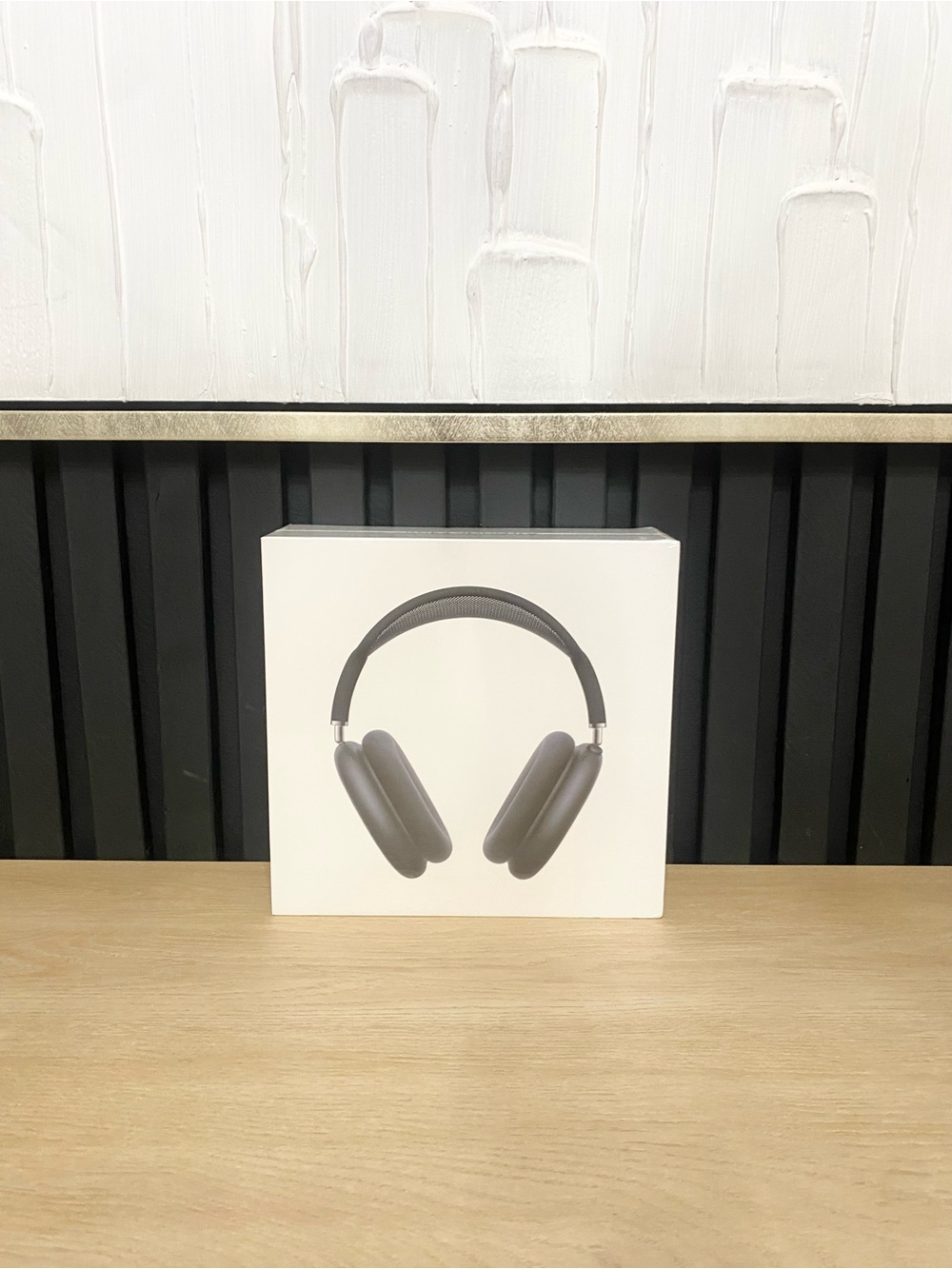 Apple AirPods Max Over-Ear Headphones - Gray